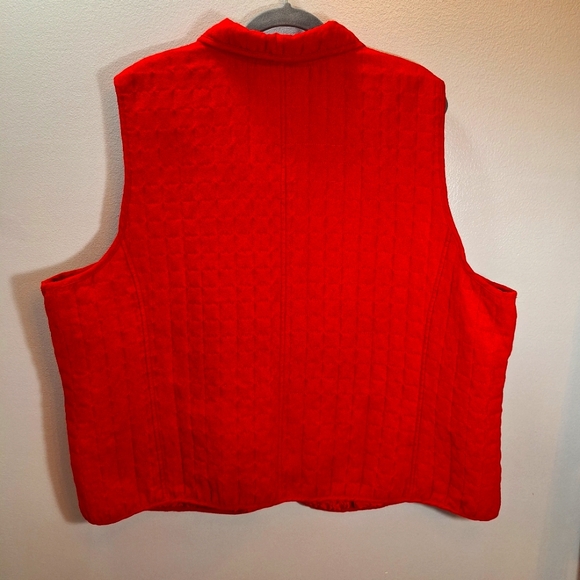 CJ Banks Red Quilted Lightweight Lined Pockets Suede Feel Zip Up Vest Womens 3X - Picture 7 of 11